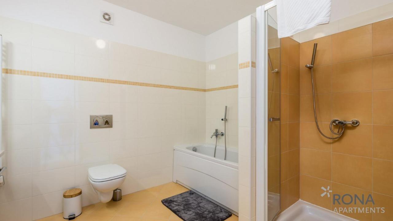 Rona Apartment Denis Umag Exterior photo