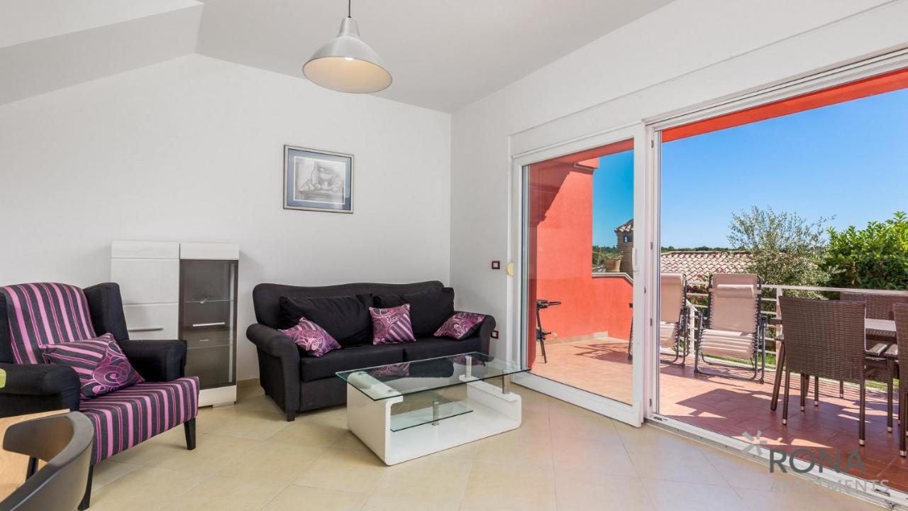 Rona Apartment Denis Umag Exterior photo